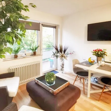 דירה Ferienwohnung Bei Dusseldorf *